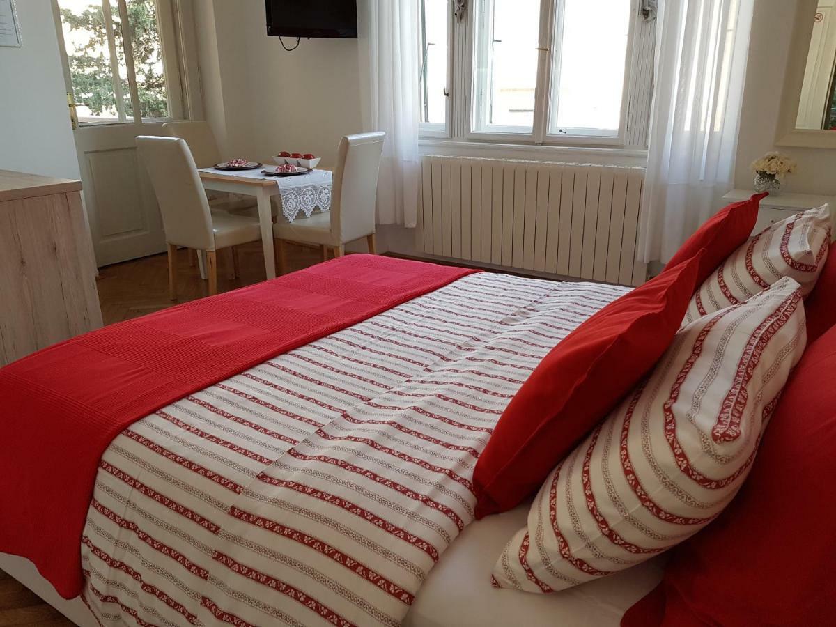 Apartment Nena With Private Free Parking Abbazia Esterno foto